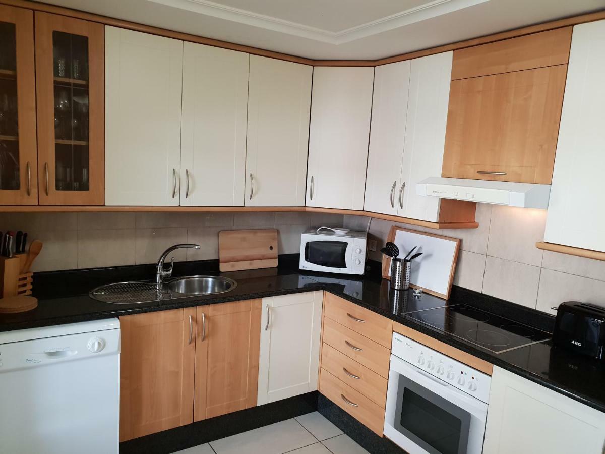 Terrazas Del Duque 2, Terrace, Sea View, Only 300 M To Beach, Heated Pool, Air Conditioning, Wifi Internet, Dishwasher, Washing Machine Costa Adeje  ภายนอก รูปภาพ